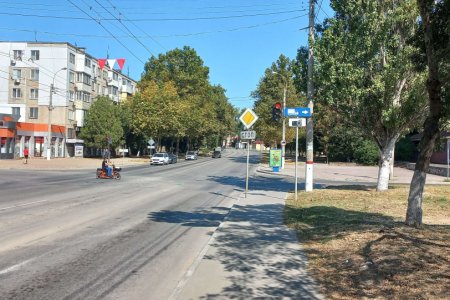 Ситилайт 1.2 х 1.8 м, ул. Горького, 12, Керчь