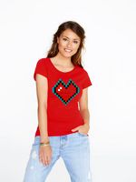 Футболка женская Pixel Heart, красная